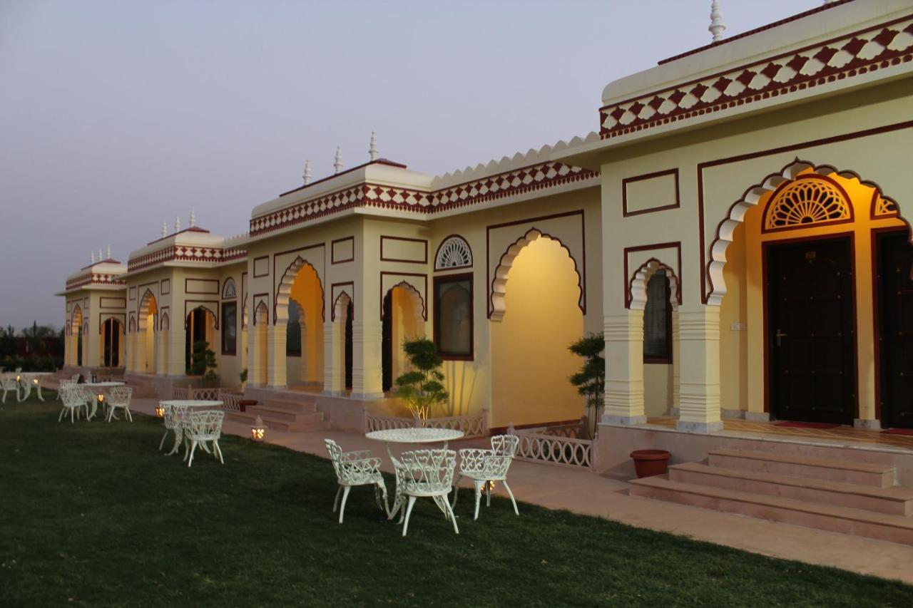 The Grand Barso Hotel Bharatpur Luaran gambar