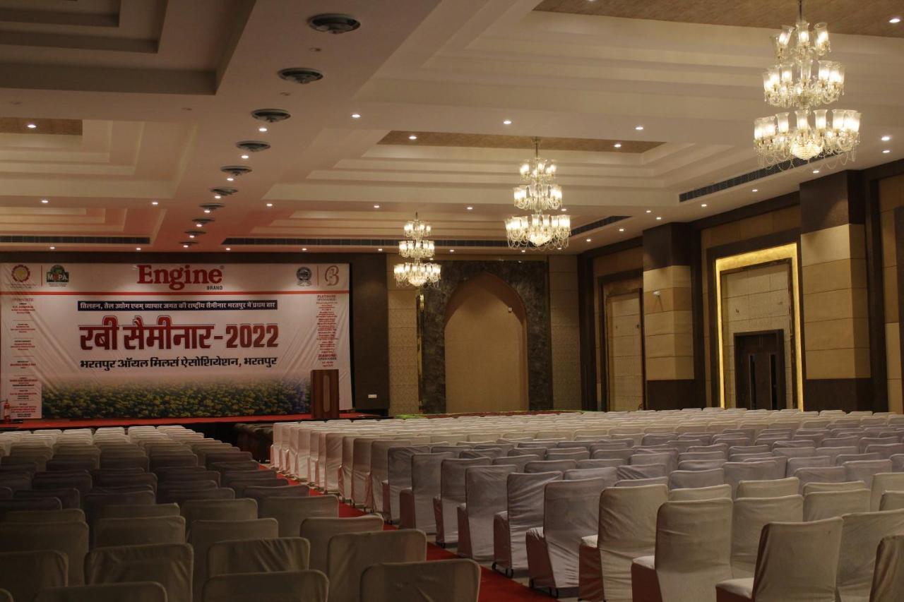 The Grand Barso Hotel Bharatpur Luaran gambar