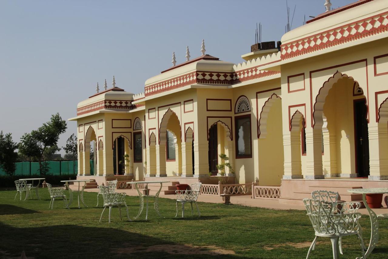 The Grand Barso Hotel Bharatpur Luaran gambar
